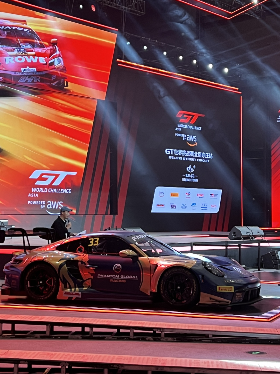 包含顶级赛事竞争激烈,称雄之路曲折的词条 包含顶级赛事竞争激烈,称雄之路曲折的词条